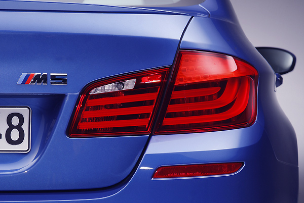  Bild 9 - BMW M5 F10