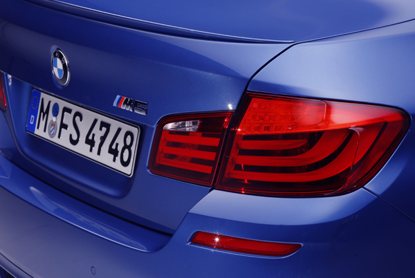  Bild 11 - BMW M5 F10